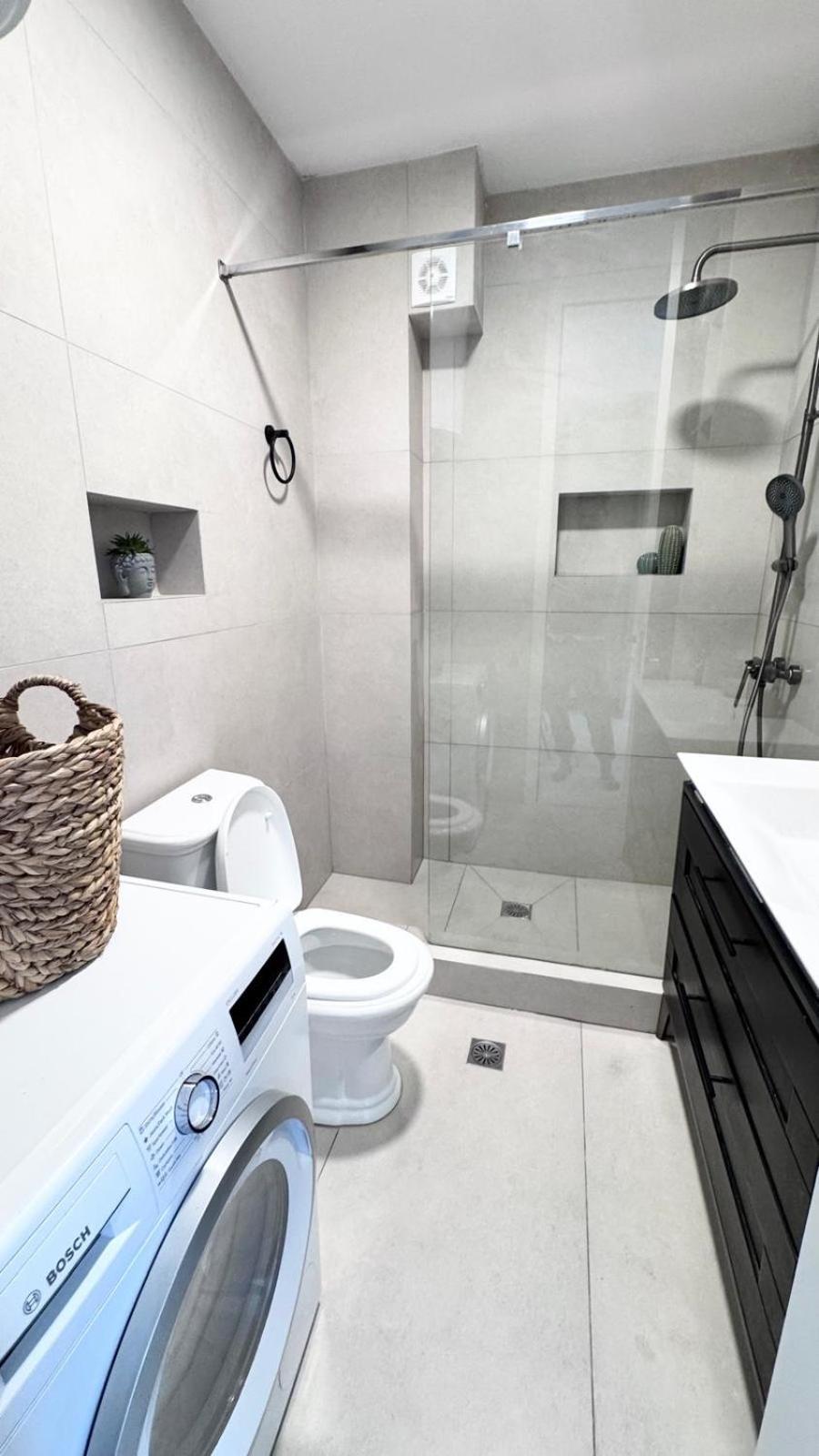 Newly Renovated Apartment Olive เดอร์มี ภายนอก รูปภาพ